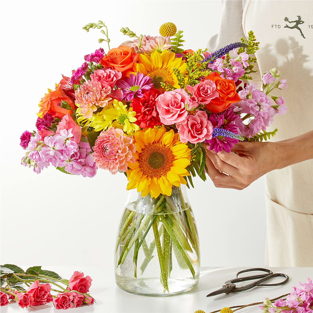 Cue the Confetti - A Florist Original – Forever Flowers, Fords NJ