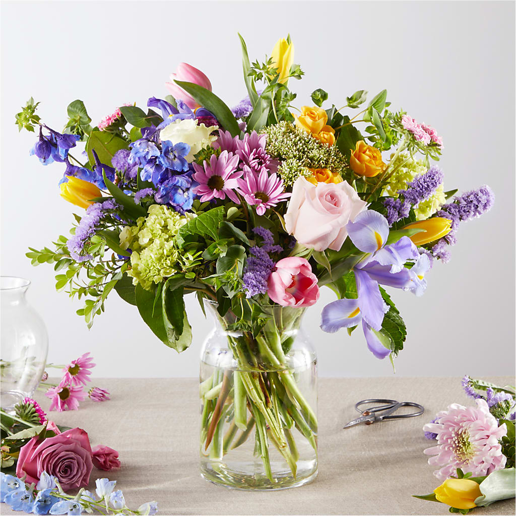 Pastel Tradition - A Florist Original – Forever Flowers, Fords NJ