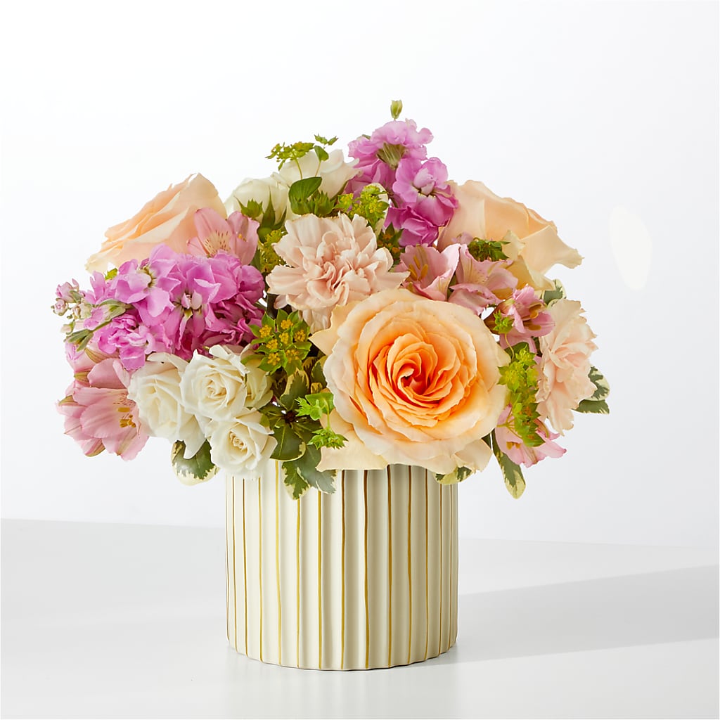 Paradise Bouquet with Ivory Vase – Forever Flowers, Fords NJ