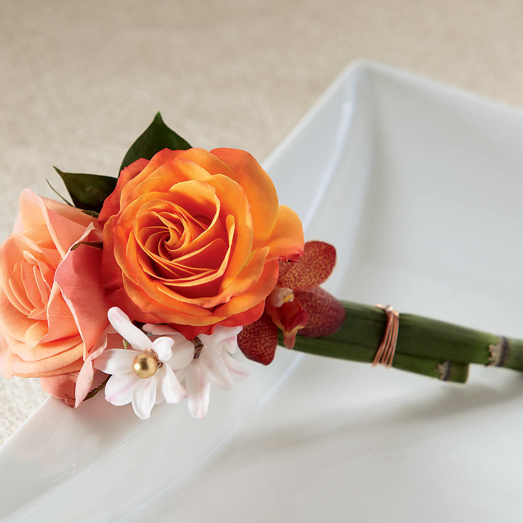 Sunset Dream Boutonniere – Forever Flowers, Fords NJ