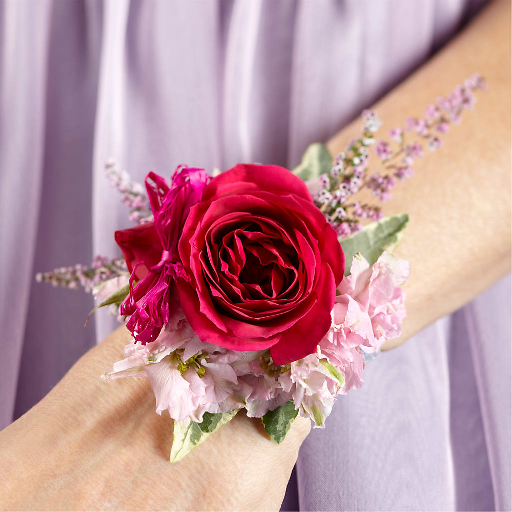 Rose Charm Corsage – Forever Flowers, Fords NJ