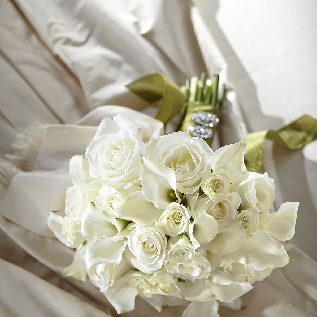 Serene Highness Bouquet–Forever Flowers, image size:1024x1024