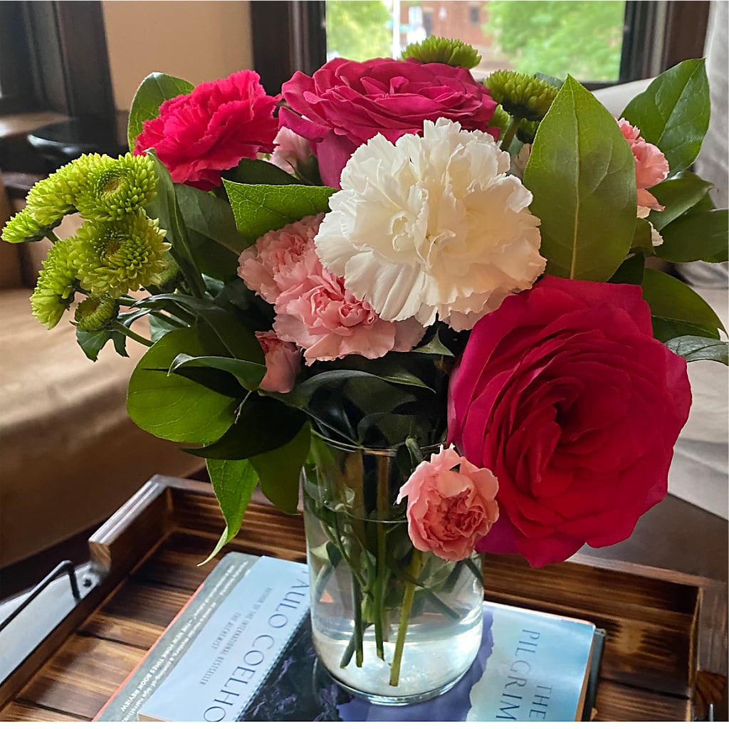 Sweet & Pretty Bouquet –  Forever Flowers, Fords NJ