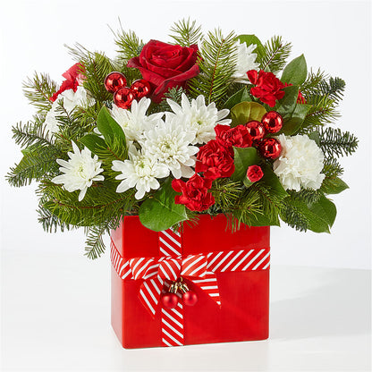 Presents Under the Tree Bouquet –  Forever Flowers, Fords NJ