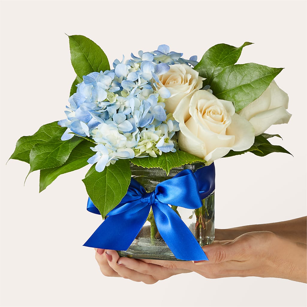 Sky Blue Delight Bouquet –  Forever Flowers, Fords NJ