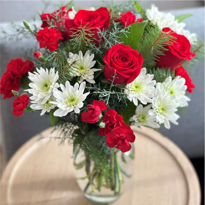 Seasonal Magic Bouquet –  Forever Flowers, Fords NJ