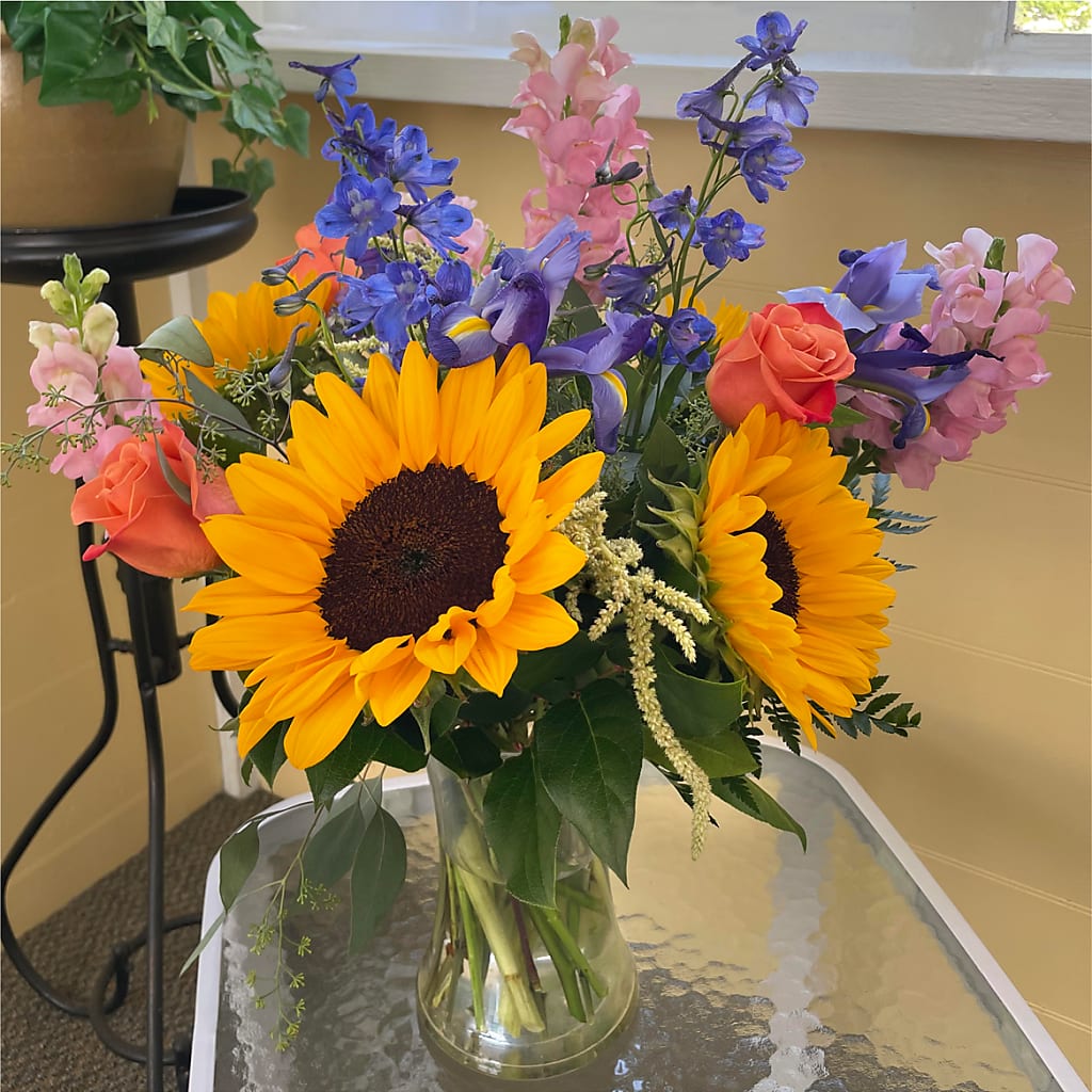 Rays of Life Bouquet –  Forever Flowers, Fords NJ