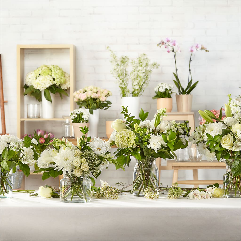 Classic Ivory – A Florist Original –  Forever Flowers, Fords NJ