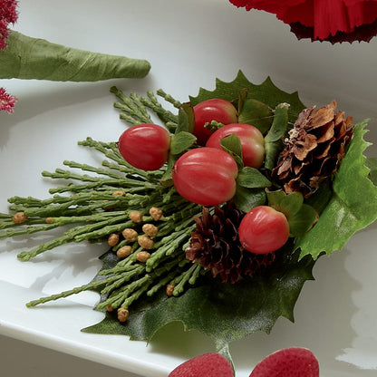 Red Berry Boutonniere –  Forever Flowers, Fords NJ